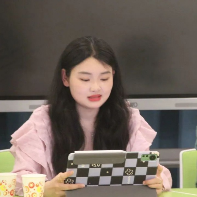 640 (5).jpg