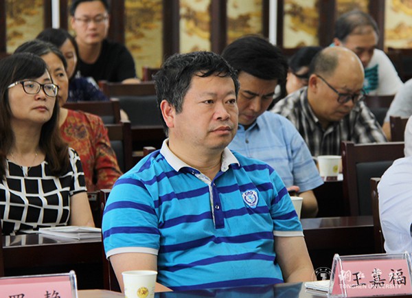 4副校长王嘉福出席会议.jpg